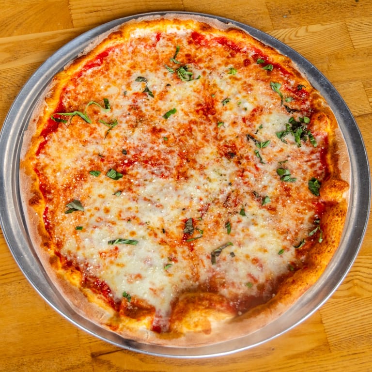 Fresh Pizza And Italian Favorites