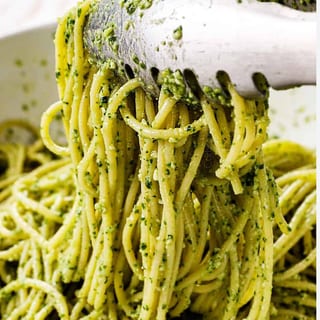 Pasta With Pesto Sauce