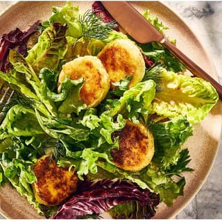 Raspberry Goat Cheese Salad